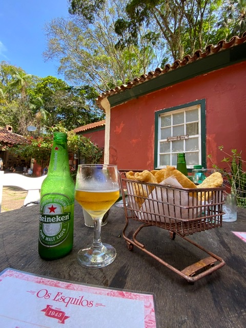 LUGARES SECRETOS No Rio De Janeiro: Restaurante Esquilos